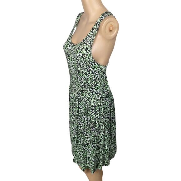 BCBGeneration Green Black Ditsy Floral Crossback Sundress SZ L - Picture 4 of 9